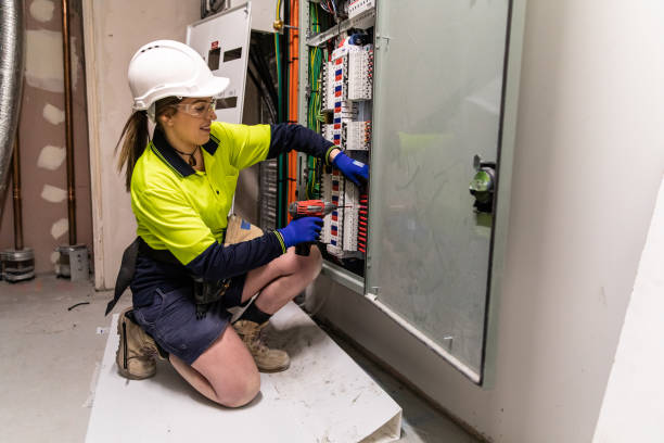 Best Electrician for Home Renovation  in Creve Coeur, IL
